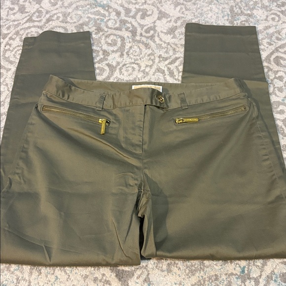 Michael Michael Kors • Cotton Pants Straight Ankle Gold Accents Olive Green - Picture 5 of 10